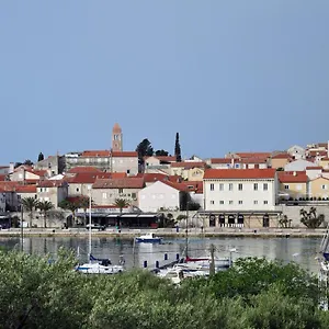 Maison d'hôtes Rose At Island Of Rab