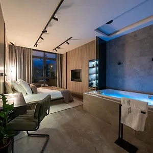 velvet-rooms-more.hotelinzadar.com/